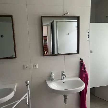 Saal Am Pfarrhaus Hostel Penzlin
